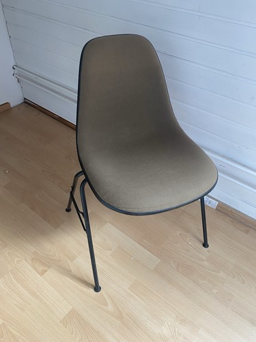 Vitra eames fiberglas - vitra, side